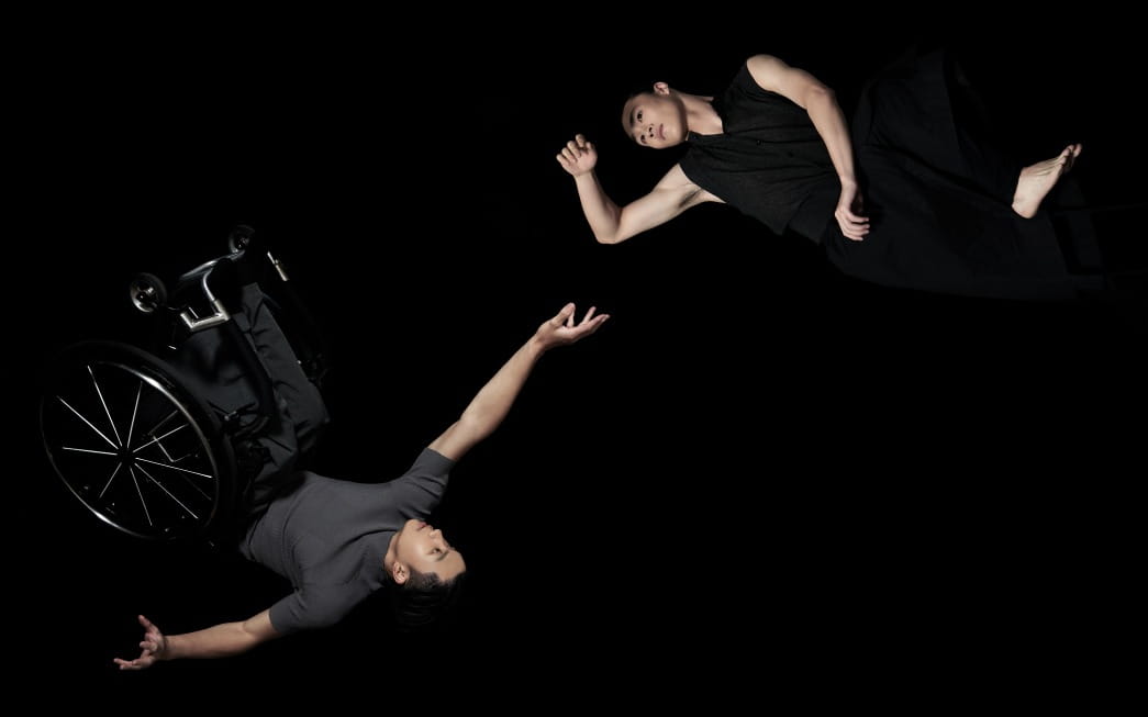 Interpreting Zhuangzi’s Philosophy of Carefree Image